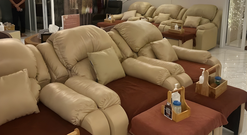 Body Works Thai Massage Patong Body Works Thai Massage Patong - นวดผ่อนคลาย ย่านป่าตอง ภูเก็ต 2