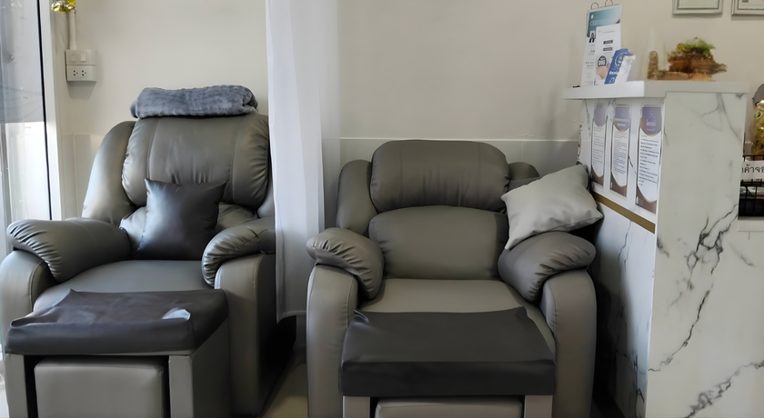 Queen Naree Beauty Massage Queen Naree Beauty Massage – ควีนนารี นวดเพื่อเสริมความงาม ครบวงจร เพชรบุรี 7