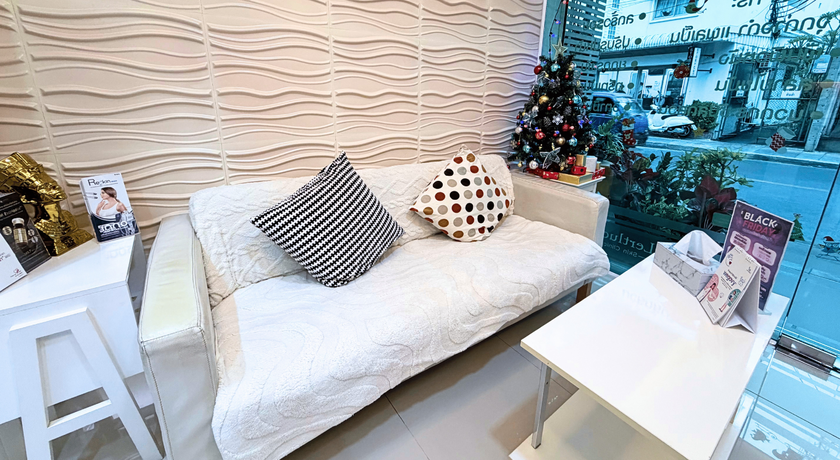 Lertluck Clinic Lertluck Clinic – เลิศลักขณ์ คลินิก ผิวหนังและความงาม ย่านรัชดาภิเษก 7