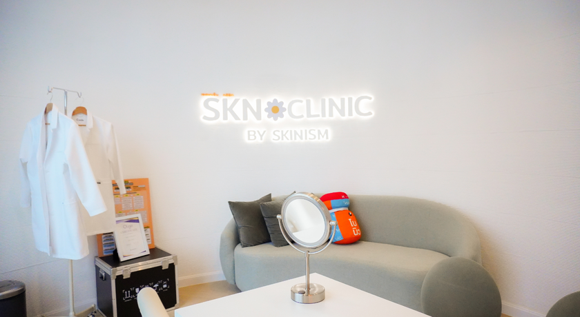 SKN Clinic by Skin'ism (Thonglor) SKN Clinic by Skin'ism (Thonglor) – เอสเคเอ็น คลินิก บาย สกินนิซึม ทองหล่อ 11
