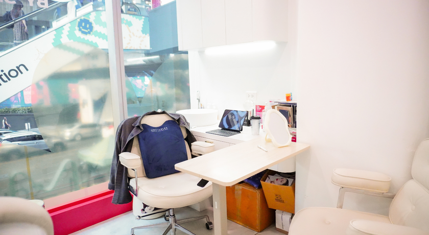 SKN Clinic by Skin'ism (Siam) SKN Clinic by Skin'ism (Siam) – เอสเคเอ็น คลินิก บาย สกินนิซึม สยาม 13
