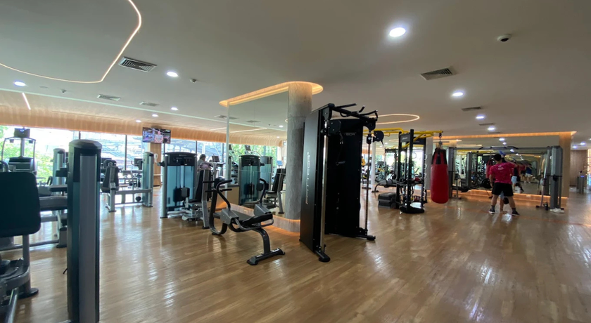 Fitness LP 120 Fitness LP 120 – ฟิตเนส แอลพี 120 ฟิตเนสใหม่ ลาดพร้าว 120 ใกล้ MRT มหาดไทย ช่องทางออกหมายเลข4 6