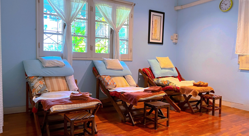 Body Retreat Health Massage Body Retreat Health Massage – บอดี้ รีทรีท นวดเพื่อสุขภาพ พหลโยธิน ใกล้ กสทช. 5