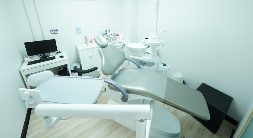 Teeth Talk Dental Clinic (Rama II Branch) Teeth Talk Dental Clinic (Rama II Branch) - ทีธทอล์ค คลินิกทันตกรรม พระราม 2 5