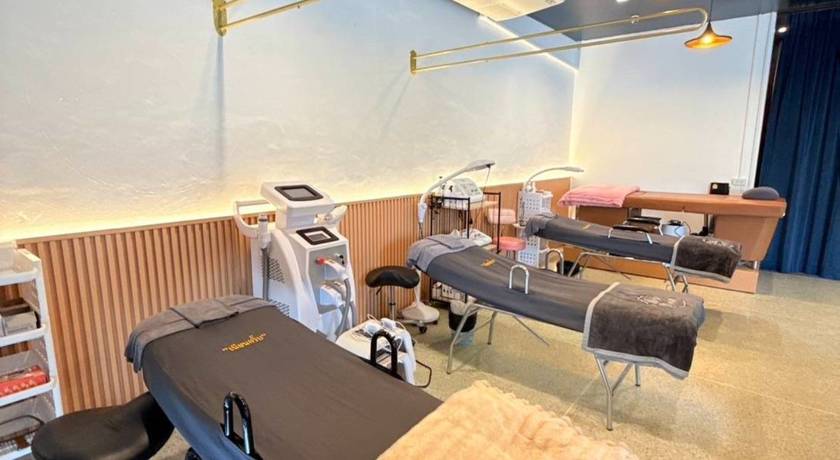 NienGift เนียนกริ๊บ 14 ปี - NienGift : So Smooth Waxing Laser hair removal professional line_oa_chat_260123_154136