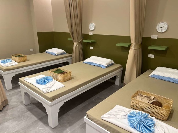 Earth Massage Earth Massage – เอิร์ท นวดเพื่อสุขภาพ เทพารักษ์ สมุทรปราการ 629730484_880232718333582_829213184644610973_n