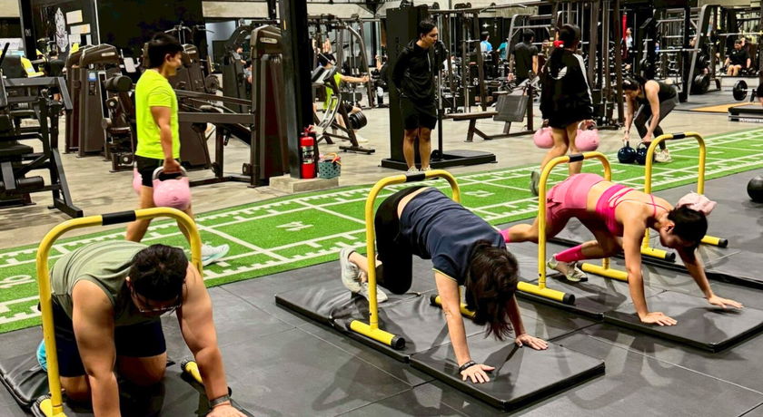 Real Gym (Safari World) Real Gym - เรียลยิม (ซาฟารีเวิลด์) คลองสามวา 10