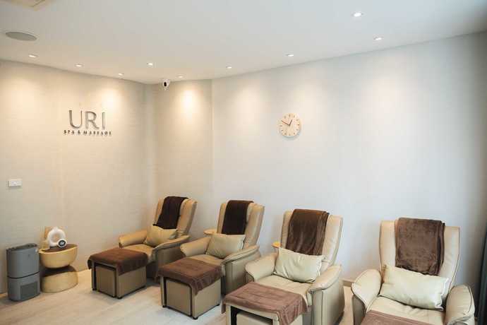URI Spa & Massage (Supalai Premier Place Asok) URI Spa & Massage - สปาและนวดครบวงจรย่านอโศก ใกล้ MRT เพชรบุรี null?1771404096