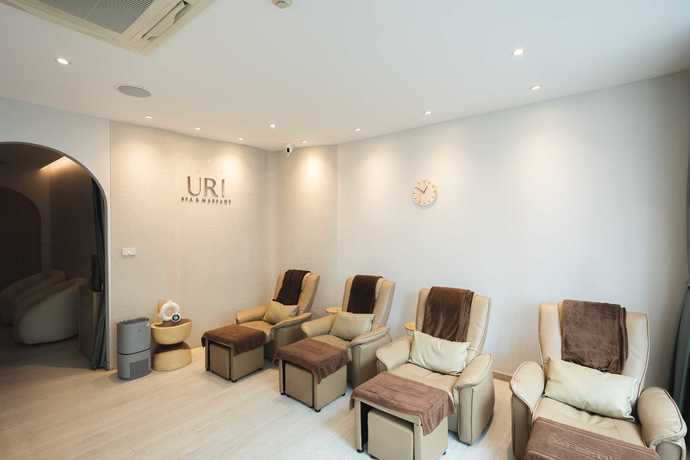 URI Spa & Massage (Supalai Premier Place Asok) URI Spa & Massage - สปาและนวดครบวงจรย่านอโศก ใกล้ MRT เพชรบุรี null?1771404096