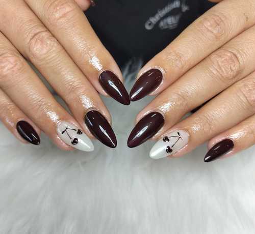 Tae's Nails & Lashes Tae's Nails & Lashes - แต่งเล็บ ต่อขนตา ย่านป่าตัน เชียงใหม่ scaled_1000008600