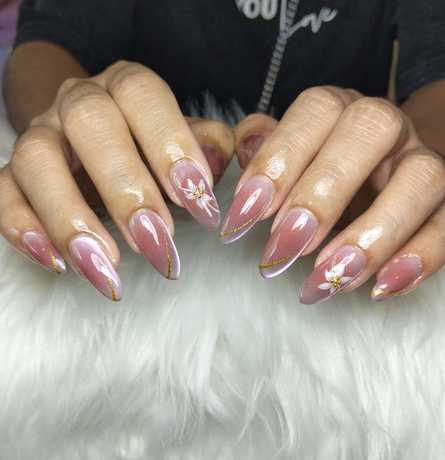 Tae's Nails & Lashes Tae's Nails & Lashes - แต่งเล็บ ต่อขนตา ย่านป่าตัน เชียงใหม่ scaled_1000008563