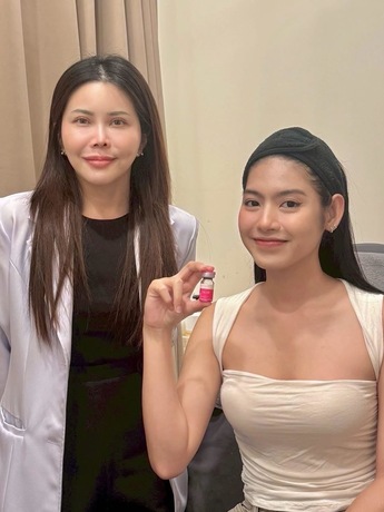 SOLA Clinic Pinklao SOLA Clinic Pinklao - โซลาคลินิก บริการเสริมความงาม ย่านปิ่นเกล้า image_picker_2A693018-AC88-468C-BBDA-D3E75A3B8220-16607-00000E75A2469387