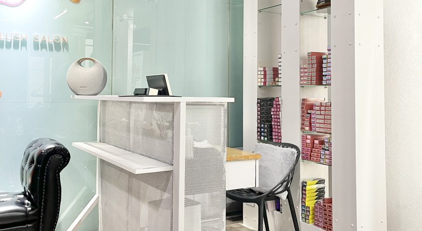 BLUSH SALON  %E0%B8%A3%E0%B8%B2%E0%B8%84%E0%B8%B2%E0%B9%80%E0%B8%95%E0%B8%B4%E0%B8%A1