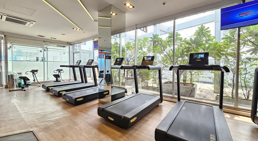 WE Fitness (Major Cineplex Pinklao) WE Fitness - วี ฟิตเนส เมเจอร์ซีนีเพล็กซ์ ปิ่นเกล้า 4