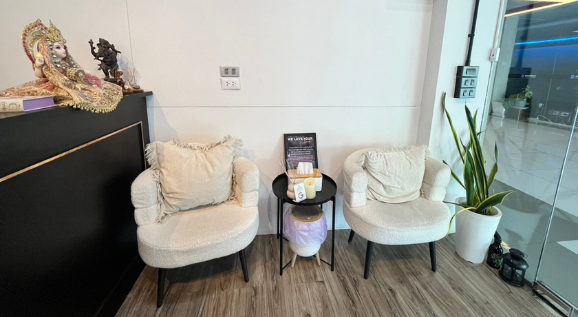 Lash Room Bangkok (Ekkamai 22) Lash Room Bangkok - แลช รูม แบงค็อก ต่อขนตา เอกมัย 10