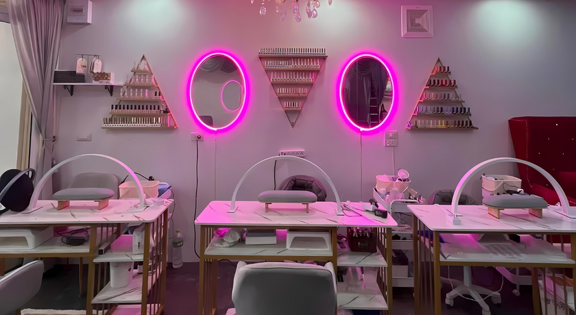Anothai Massage & Beauty Salon Aonang Krabi (Nails and Salon) Anothai Salon Aonang Krabi - อโณทัย ทำเล็บ แว็กซ์ อ่าวนาง กระบี่ 2