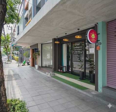 LANNA THAI MASSAGE & SALON SUKHUMVIT 60 Lanna Thai Massage & Salon - ล้านนา นวดสุขภาพ สุขุมวิท 60 ใกล้ BTS บางจาก scaled_1000219940