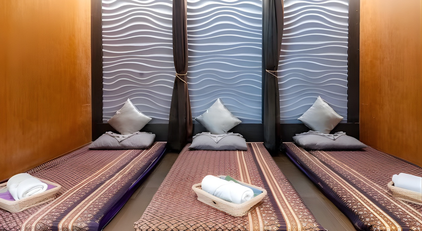 NICHA Health Massage Hua Hin (Bluport Mall) NICHA Health Massage Hua Hin (Bluport Mall) - ณิชา เฮลท์ มาสสาจ หัวหิน สาขาบลูพอตมอลล์  7