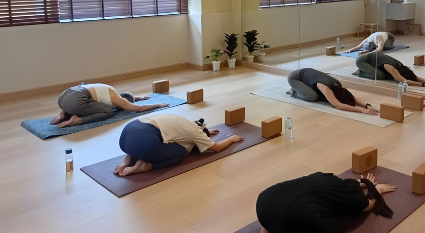Praan Yoga Studio (Sukhumvit 56) Praan Yoga Studio - ปราณ โยคะ สตูดิโอ (สุขุมวิท 56) โยคะเพื่อสุขภาพ 2