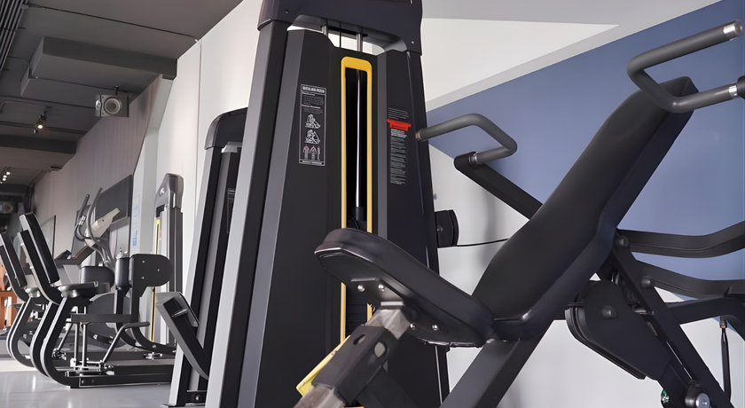 Fit-D Space Ratchada Fit-D Space Ratchada - ฟิต-ดี สเปซ รัชดา ฟิตเนสย่านรัชดา 3