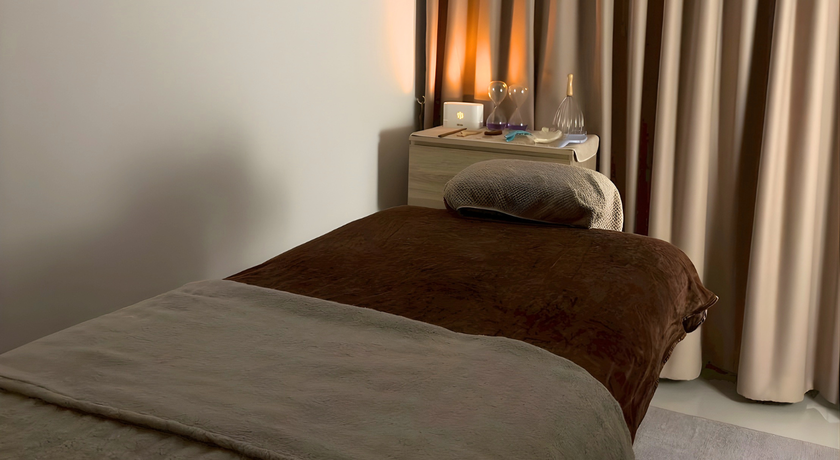 Gaogao Therapy Studio (Bangkok Branch, Soi Thep Rak 44) Gaogao Therapy Studio - เกาเกา เธอราพี สตูดิโอ ร้านเกาหลังผ่อนคลาย สาขากรุงเทพ ซอยเทพรักษ์44-รามอินทรา 3