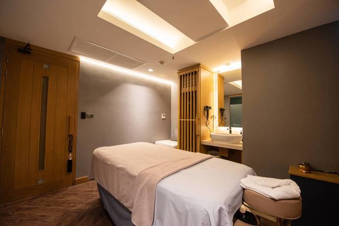 Heavena Wellness & Spa at Sivatel Hotel Phloen Chit  270483