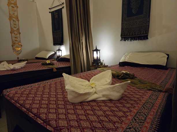 Huen Sabai Thai Massage Huen Sabai Thai Massage - เฮือนสบาย นวดไทย สปาผ่อนคลาย scaled_1000048407