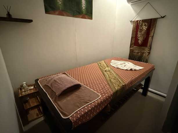 Huen Sabai Thai Massage Huen Sabai Thai Massage - เฮือนสบาย นวดไทย สปาผ่อนคลาย scaled_1000048400