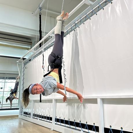 Bungee Physio Bungee Physio - บันจี้ ฟิสิโอ คลาสออกกำลังกายแนวใหม่ ทองหล่อ ซอย 13 null?1776761513