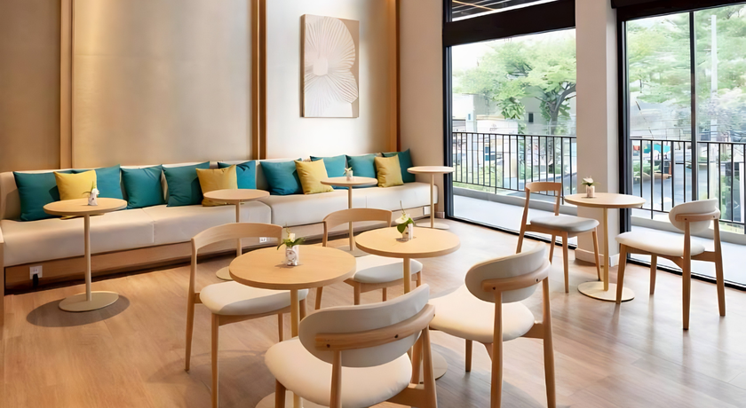 Let's Relax Bangkok Galeri 24 Let's Relax Bangkok Galeri 24 - เล็ทส์ รีแลกซ์ แกเลอริ 24 สุขุมวิท 24 6