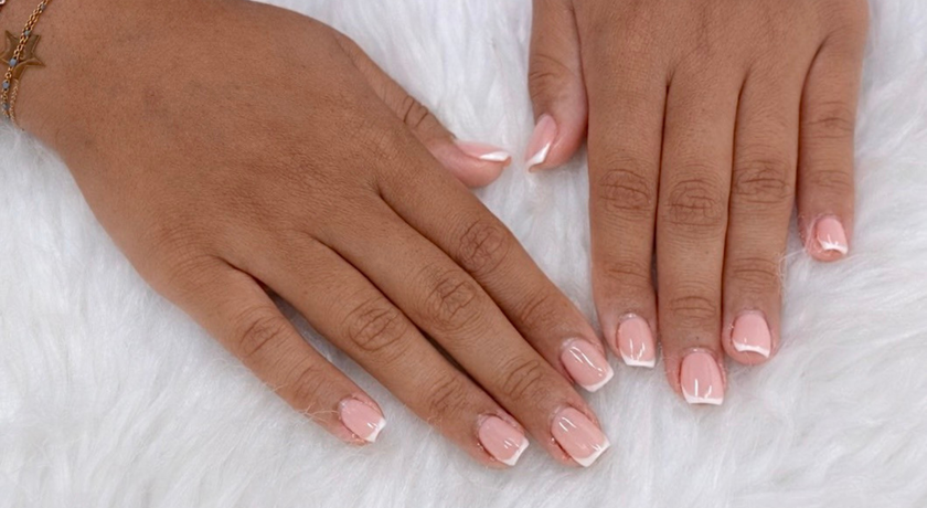 Meeso Nail Bar (Sukhumvit 22 Near BTS Phrom Phong) Meeso Nail Bar (Sukhumvit 22 Near BTS Phrom Phong) - มีโซ เนล บาร์ สุขุมวิท 22 ใกล้ BTS พร้อมพงษ์ 8