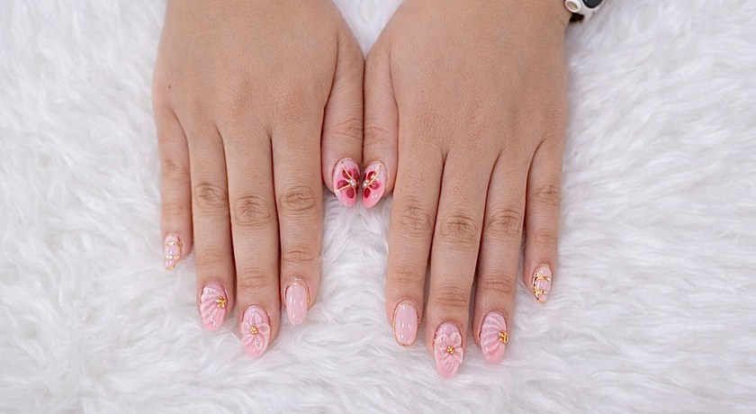 Meeso Nail Bar (Sukhumvit 22 Near BTS Phrom Phong) Meeso Nail Bar (Sukhumvit 22 Near BTS Phrom Phong) - มีโซ เนล บาร์ สุขุมวิท 22 ใกล้ BTS พร้อมพงษ์ 9