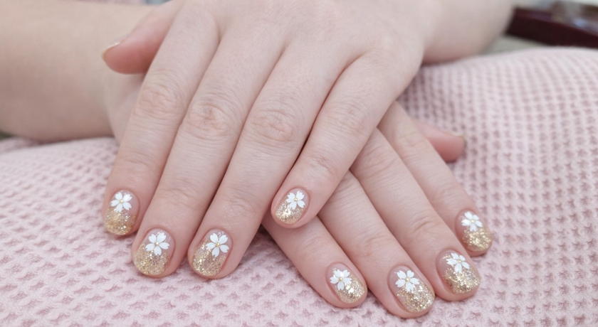 Meeso Nail Bar (Sukhumvit 22 Near BTS Phrom Phong) Meeso Nail Bar (Sukhumvit 22 Near BTS Phrom Phong) - มีโซ เนล บาร์ สุขุมวิท 22 ใกล้ BTS พร้อมพงษ์ 18