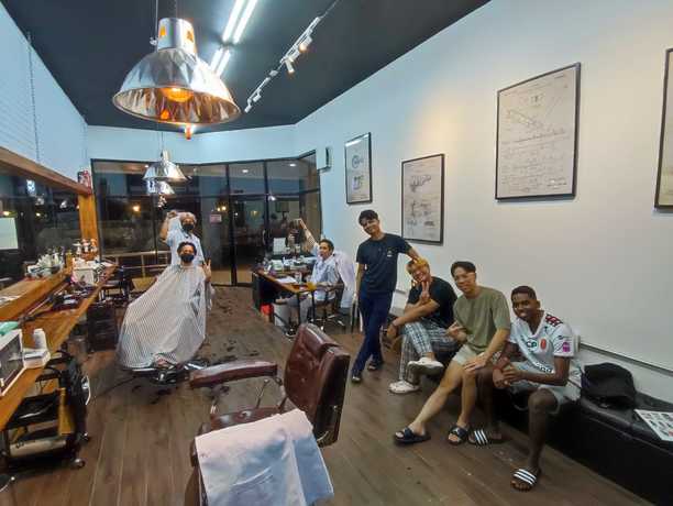 Kutz Barber Shop (Sukhumvit 39)  scaled_1000001828