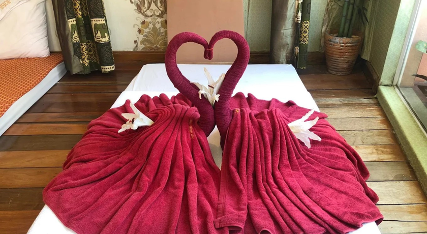 Sarunya Spa Branch 2 (Chaweng Koh Samui Surat Thani) Sarunya Spa Branch 2 (Chaweng Koh Samui Surat Thani) - ศรัณญา นวดเพื่อสุขภาพ สาขา 2 (หาดเฉวง เกาะสมุย สุราษฎร์ธานี) 5