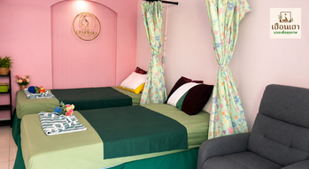 Huen Hao Massage (Phra Kanong) Huen Hao Massage  - เฮือนเฮา นวดเพื่อสุขภาพ 1