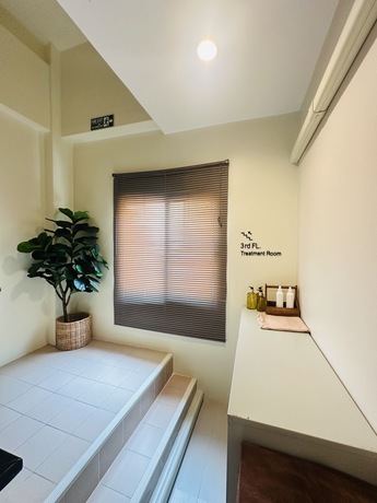 ASHIN Retreat Massage Hua Hin ASHIN Retreat Massage Hua Hin - อาชิน รีทรีต มาสสาจ หัวหิน image_picker_D5E2AFD5-0904-40E8-8D88-D9B765163371-3599-0000006B924C45EB