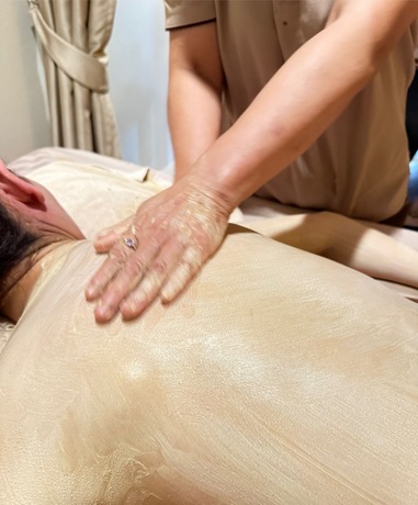 ASHIN Retreat Massage Hua Hin ASHIN Retreat Massage Hua Hin - อาชิน รีทรีต มาสสาจ หัวหิน image_picker_00DC0FD6-E390-440C-9640-CBBCD5FAAA13-3599-0000006FD7C4488F