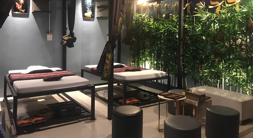 Aiyaret Massage (Chang Khlan Chiang Mai) Aiyaret Massage (Chang Khlan Chiang Mai) - ไอยเรศน์ มาสสาจ นวดเพื่อสุขภาพ ช้างคลาน ใกล้โรงแรมแชงกรีลา เชียงใหม่ 3