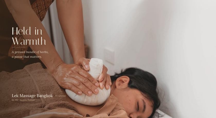 Lek Massage Bangkok - BTS Samrong - The Metropolis  19