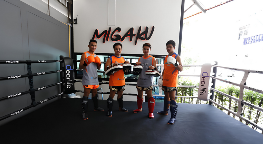 Migaku Muay Thai Gym (BTS Phrom Phong) Migaku Muay Thai Gym - มิกากุ มวยไทย ยิม BTS พร้อมพงษ์ 6