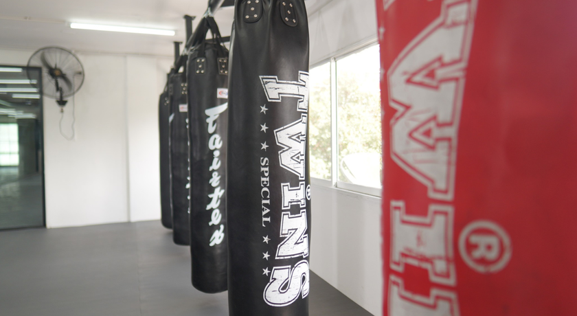 FUSE GYM - Kickboxing & MuayThai (Thonglor) FUSE GYM - Kickboxing & MuayThai - ฟิวส์ ยิม - คิกบ็อกซิ่ง & มวยไทย ทองหล่อ 6