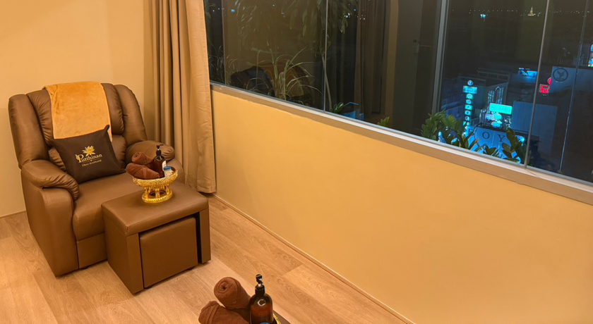 Putthinan Thai Massage & Spa - China Town Putthinan Thai Massage & Spa - พุฒินันทน์ นวดเพื่อสุขภาพ สาขาเยาวราช MRT วัดมังกร 8