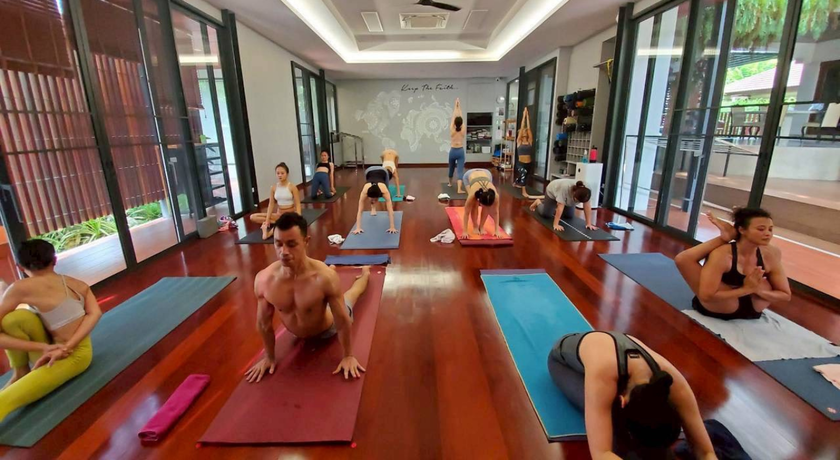 Shraddha Ashtanga Bangkok (Phra Khanong) Shraddha Ashtanga Bangkok (Phra Khanong) - ชรัดดา อัชทังกา แบงค็อก (พระโขนง) 12