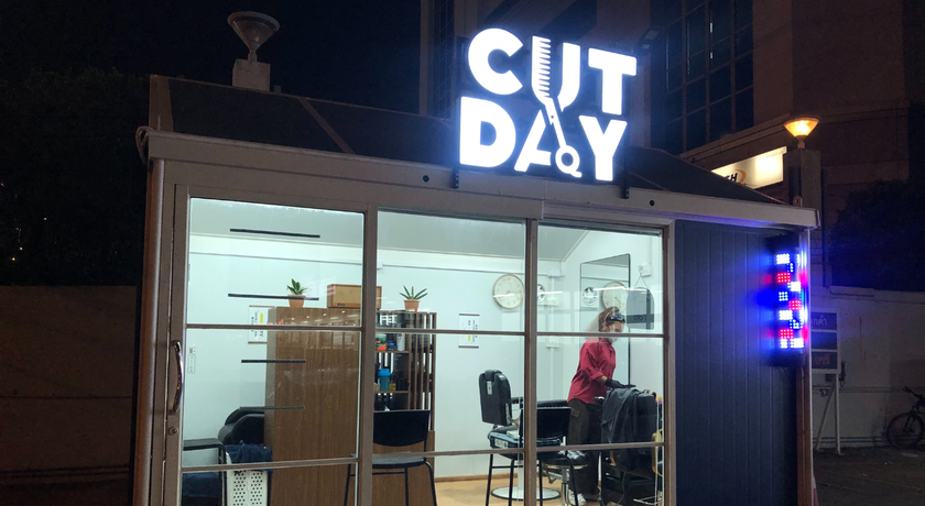 CUT DAY Hair Studio (Bangna Tower) CUT DAY Hair Studio (Bangna Tower) - คัทเดย์ แฮร์ สตูดิโอ บางนา ทาวเวอร์ 10