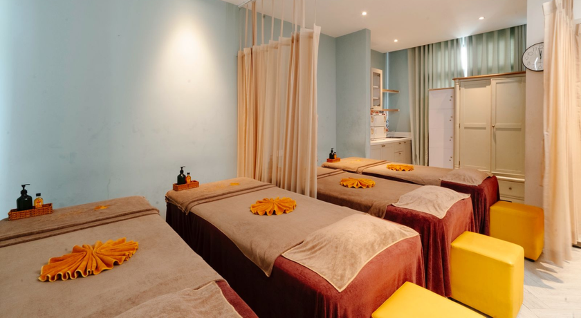 La Spa - Massage & Nail (Phu Quoc) La Spa - Massage & Nail (Phu Quoc) - ลา สปา นวด & ทำเล็บ ฟูก๊วก Grand World 2