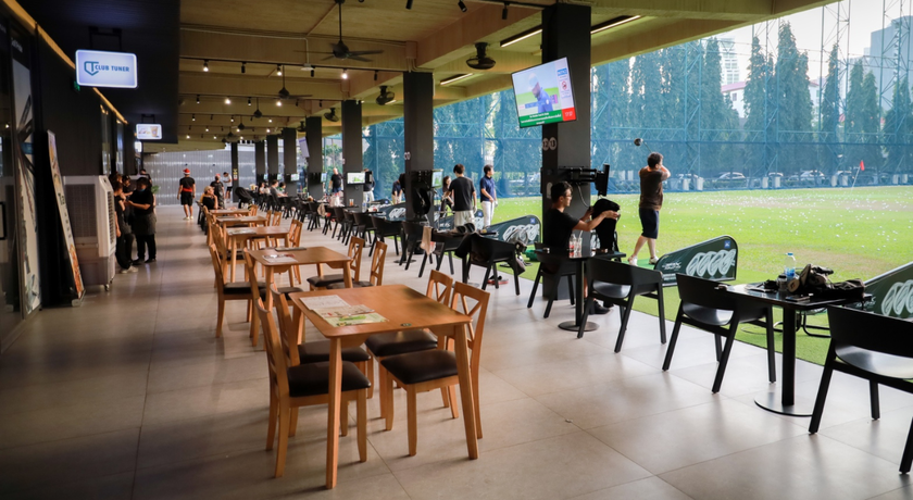42 Tee-Off Driving Range 42 Tee-Off Driving Range - 42 ที-ออฟ ไดรฟ์วิ่ง เรนจ์ สุขุมวิท เอกมัย 4