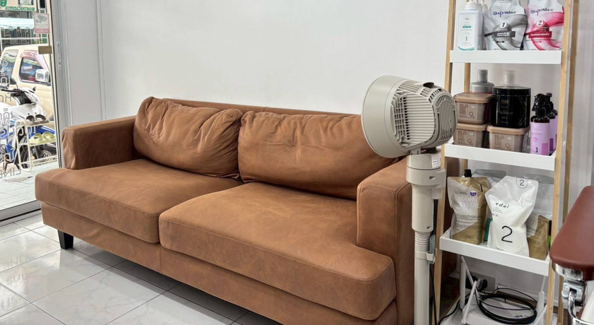 Parin Hair Salon & Nail (MRT Lat Pla Khao) Parin Hair Salon & Nail (MRT Lat Pla Khao) - ภาริญ แฮร์ ซาลอน แอนด์ เนล ลาดปลาเค้า 3
