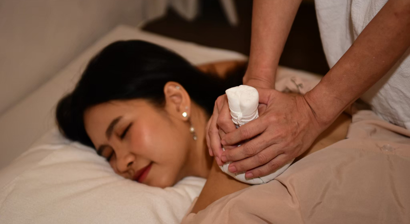 Ananthai Massage & Spa @Opposite Iconsiam Ananthai Massage & Spa @Opposite Iconsiam - อนันต์ไทย นวดเพื่อสุขภาพ @ตรงข้าม ไอคอนสยาม 2
