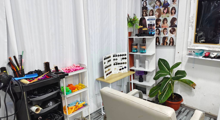 Taiibarber & Salon (Thayang,Phetchaburi) Taiibarber & Salon (Thayang,Phetchaburi) - ต่ายบาร์เบอร์แอนด์ซาลอนท่ายาง ร้านตัดผมย่านท่ายาง 4